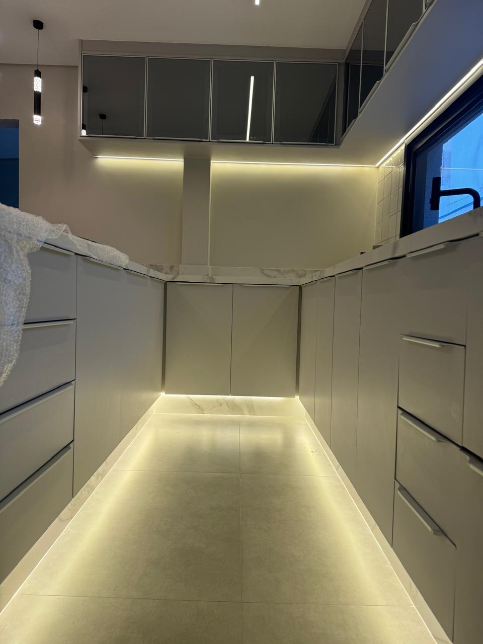 SMART HOME MONTAGENS - Espinho - Carpentry and Woodworking