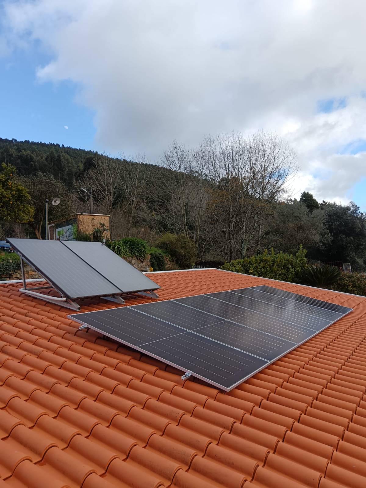 Huaca Energy - Coimbra - Installation einer Solaranlage / Photovoltaikanlage