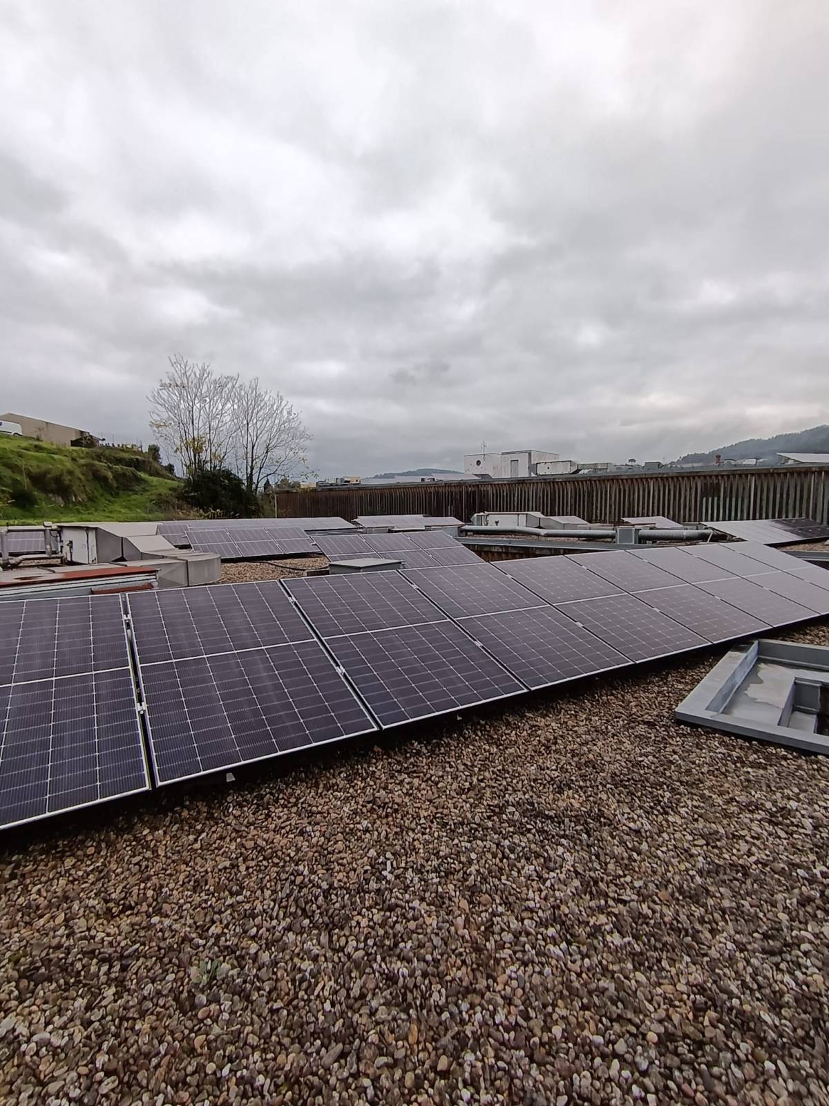 Huaca Energy - Coimbra - Installation einer Solaranlage / Photovoltaikanlage