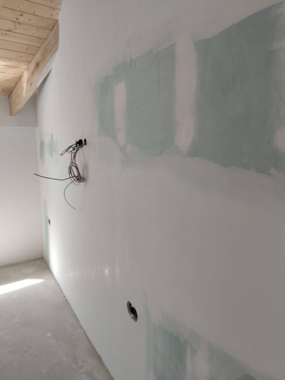 Rogério de Souza Fernandes - Figueira da Foz - Installation, réparation ou retrait de revêtement mural