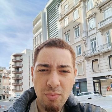 Luis Arvelo - Porto - Fitnessgeräte montieren