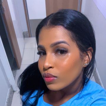 Caroline Castro - Setúbal - Apoio ao Domícilio e Lares de Idosos