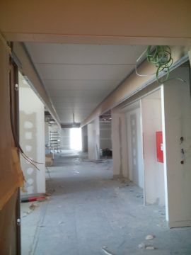 W.E.tetos falsos e divisórias - Almada - Additions and Remodels