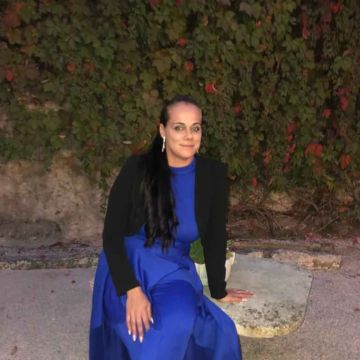 Liliana Gondar - Loures - Limpeza de Cortinas e Cortinados