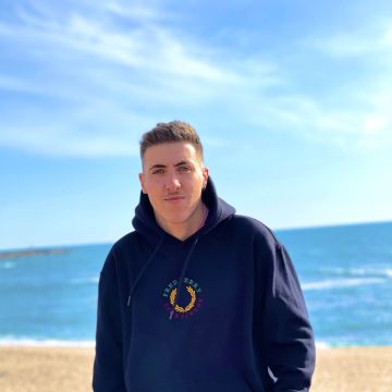 Diogo Ferreira - Vila Nova de Famalicão - Zimmerrenovierung