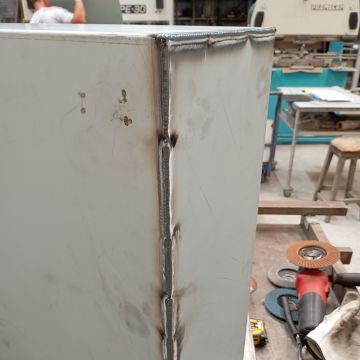 Franklin Mendoza - Santa Maria da Feira - Garage Door Repair