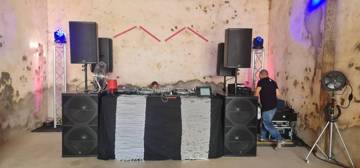 Divinalaposta unipessoal Lda - Aveiro - Karaoke Machine Rental