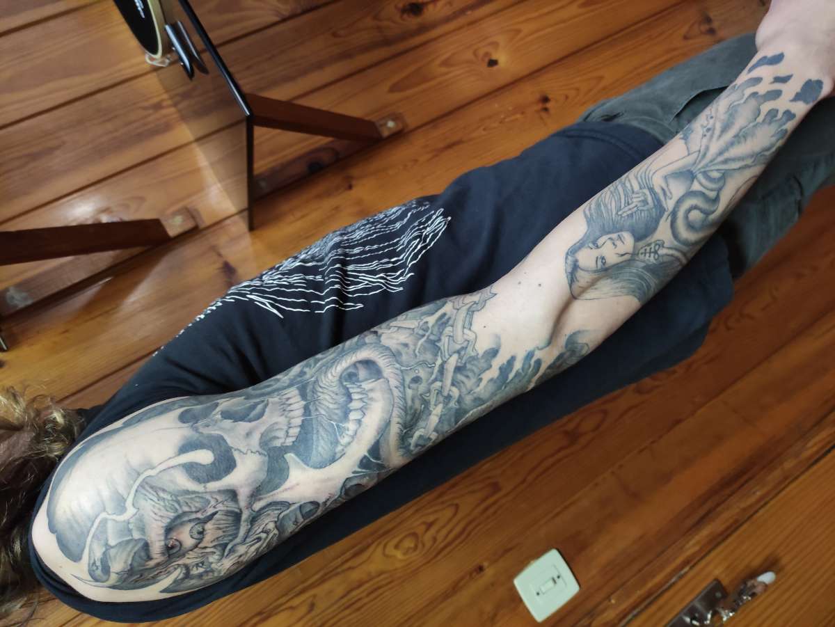 Hugo da Silva - Leiria - Tatuajes y piercings