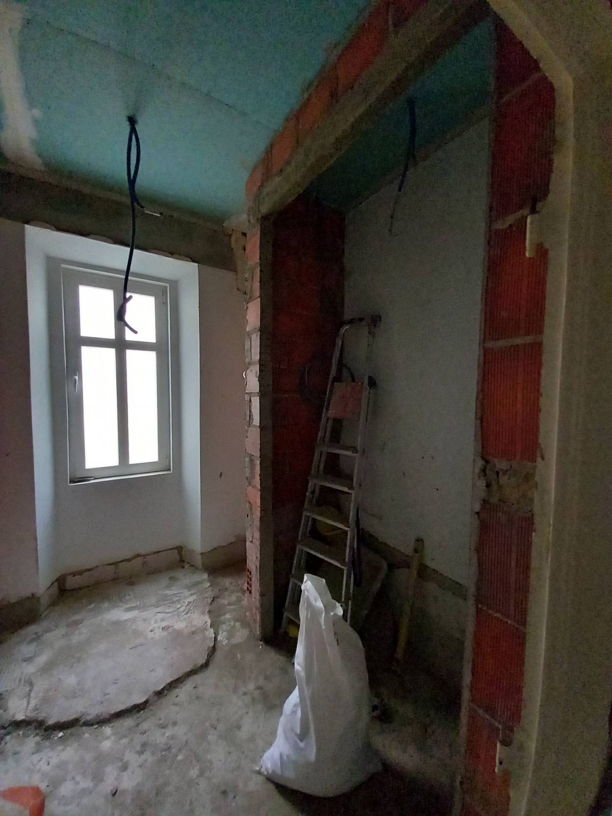 Matheus Gonçalves - Almada - New Home Construction