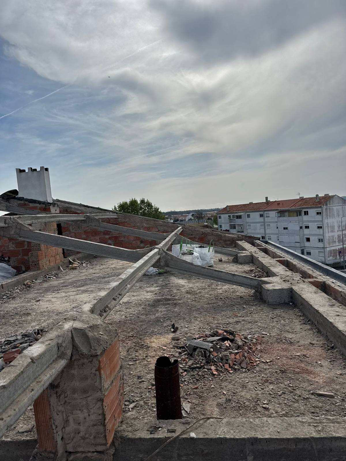 Felipe Corrêa unipessoal - Pombal - Rénovation de magasin