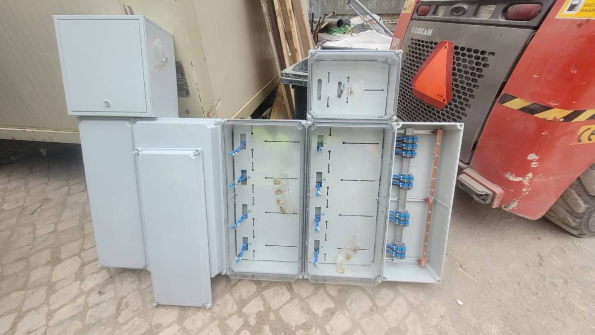 HDFS soluções elétricas ltda. - Moita - Instalação de Lâmpada