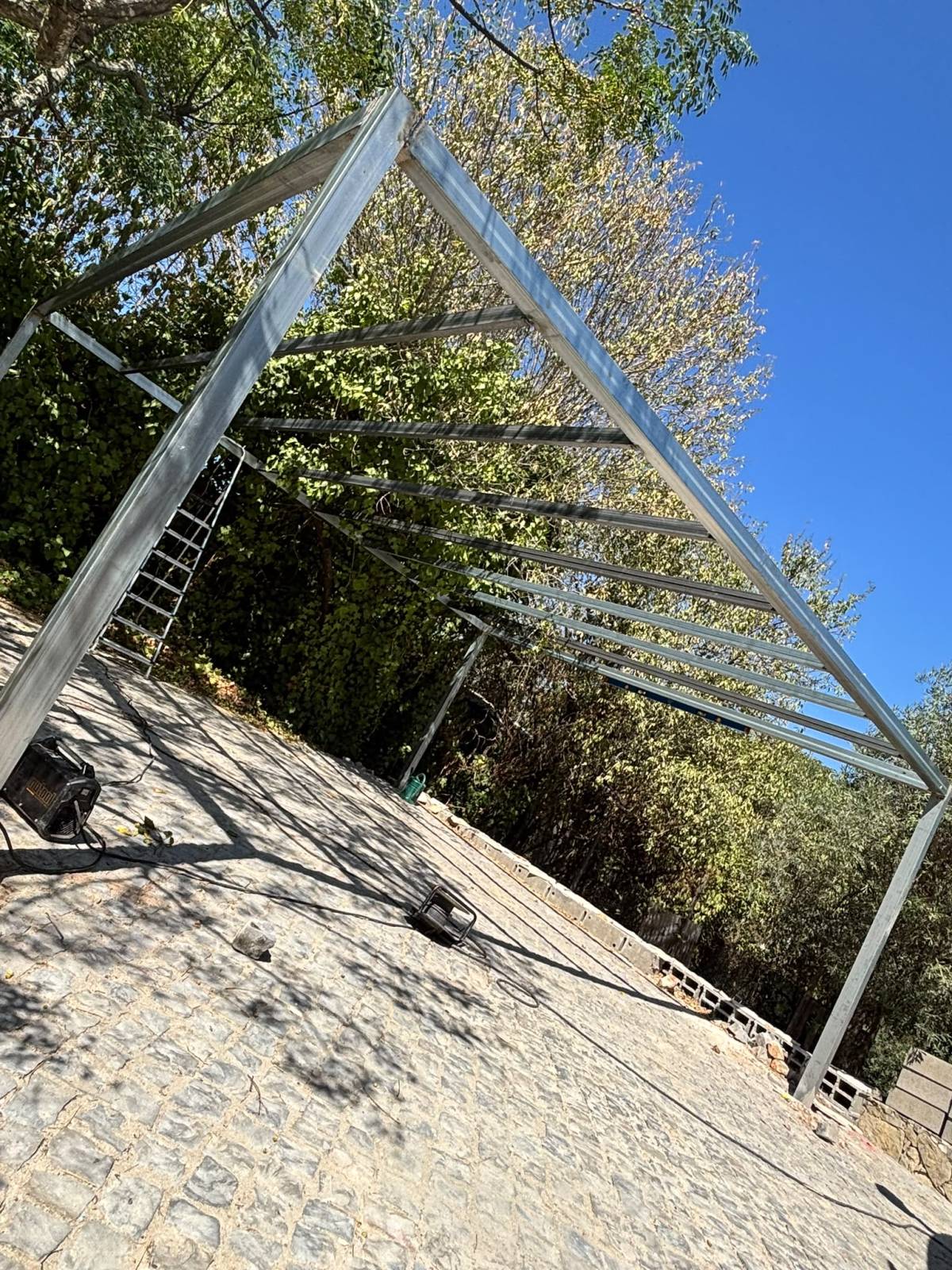 Renato Ferreira - Albufeira - Instalación de escaleras
