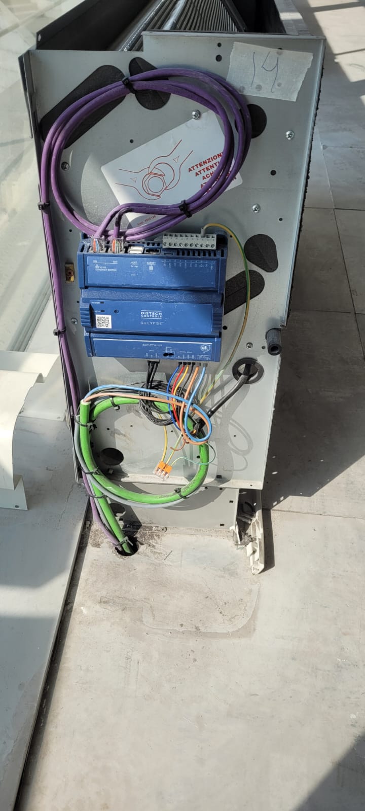 HDFS soluções elétricas ltda. - Moita - Instalação de Disjuntor ou Caixa de Fusíveis