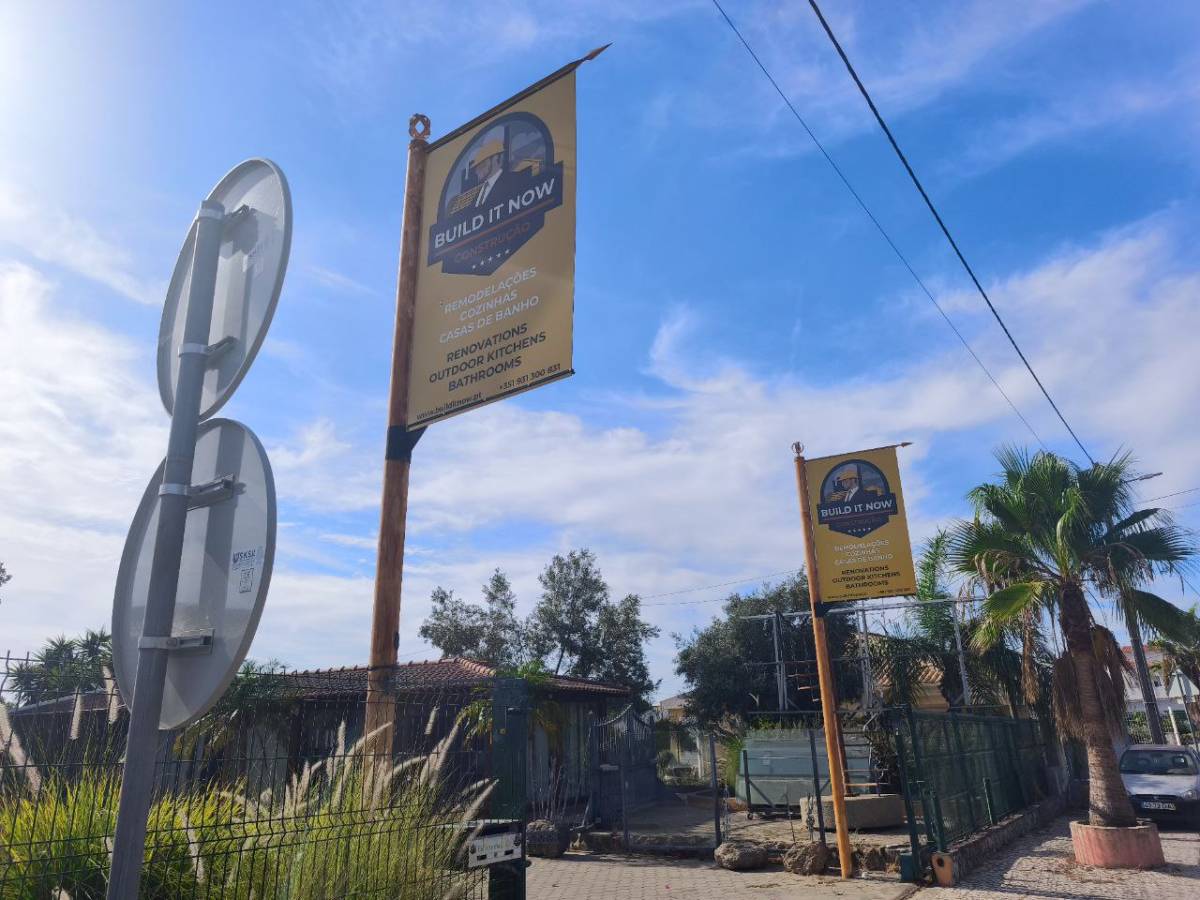 Build It Now - Loulé - Construção de Cinema em Casa