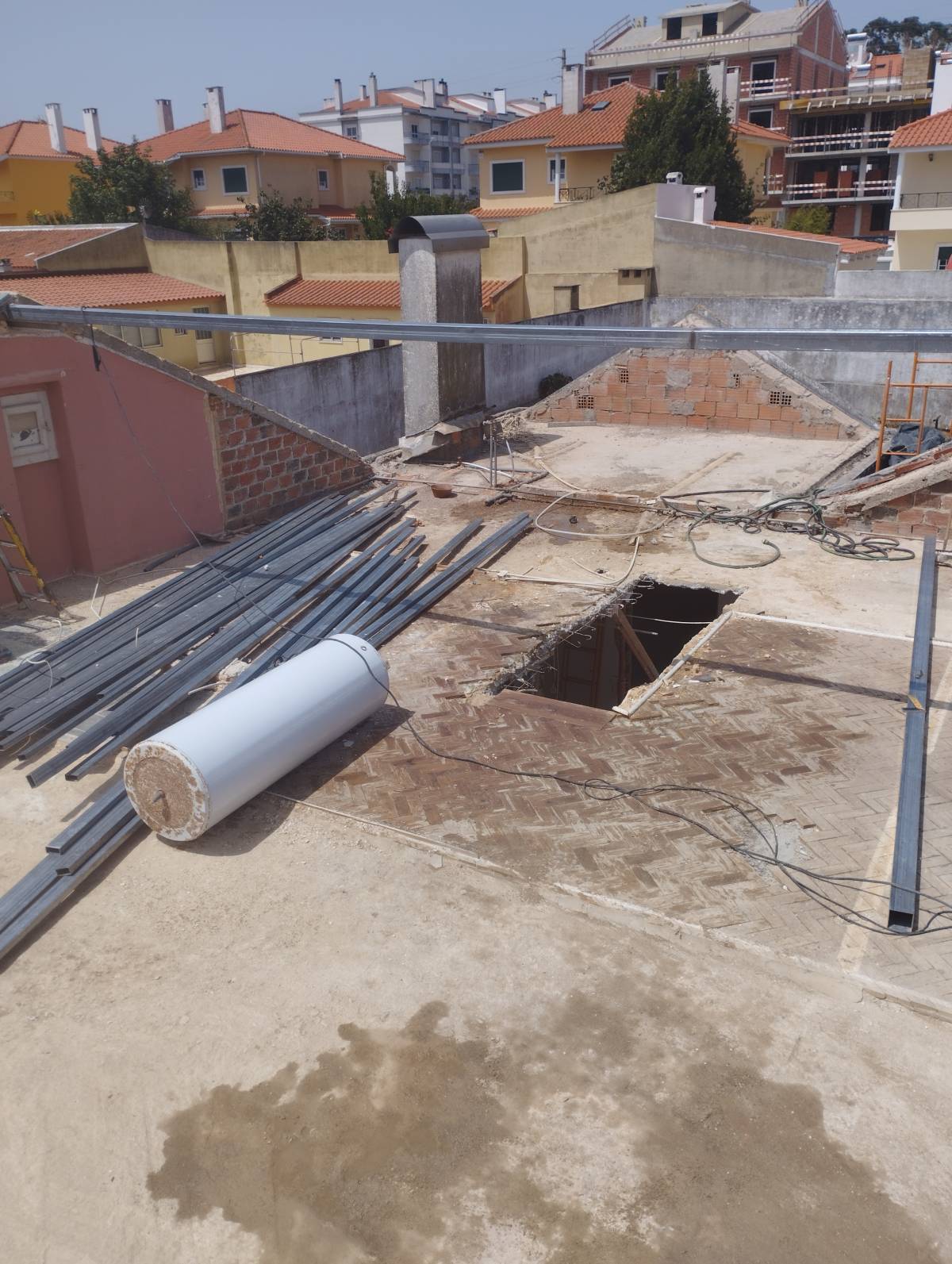 Mateus felipe - Leiria - Roofing
