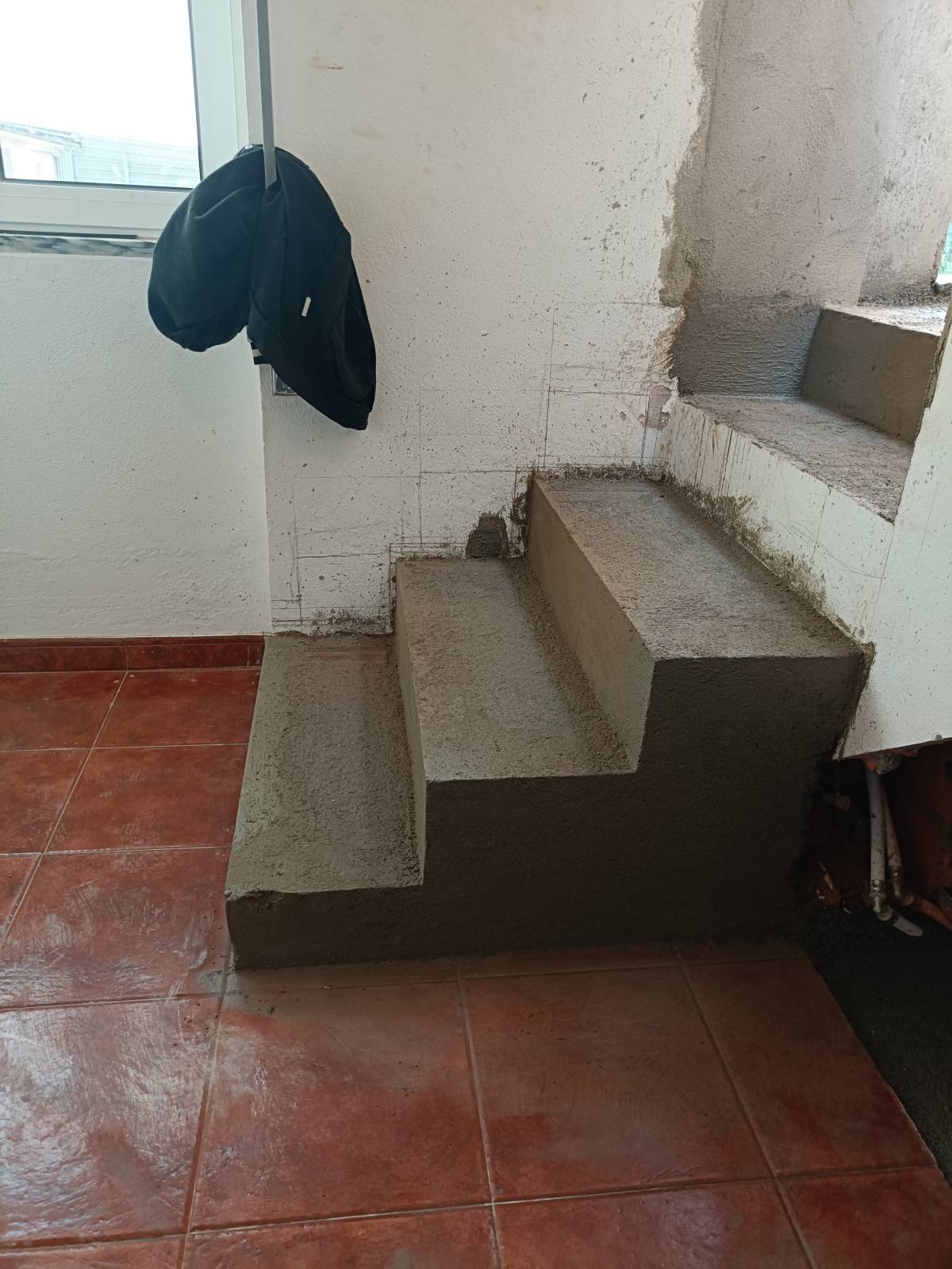 Rumao Civil - Moita - Instalação de Pavimento em Pedra ou Ladrilho