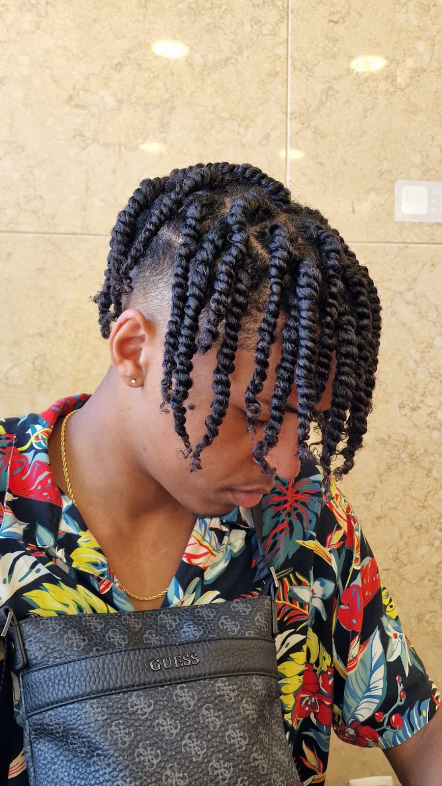 Deise Tavares - Paredes - Barbers