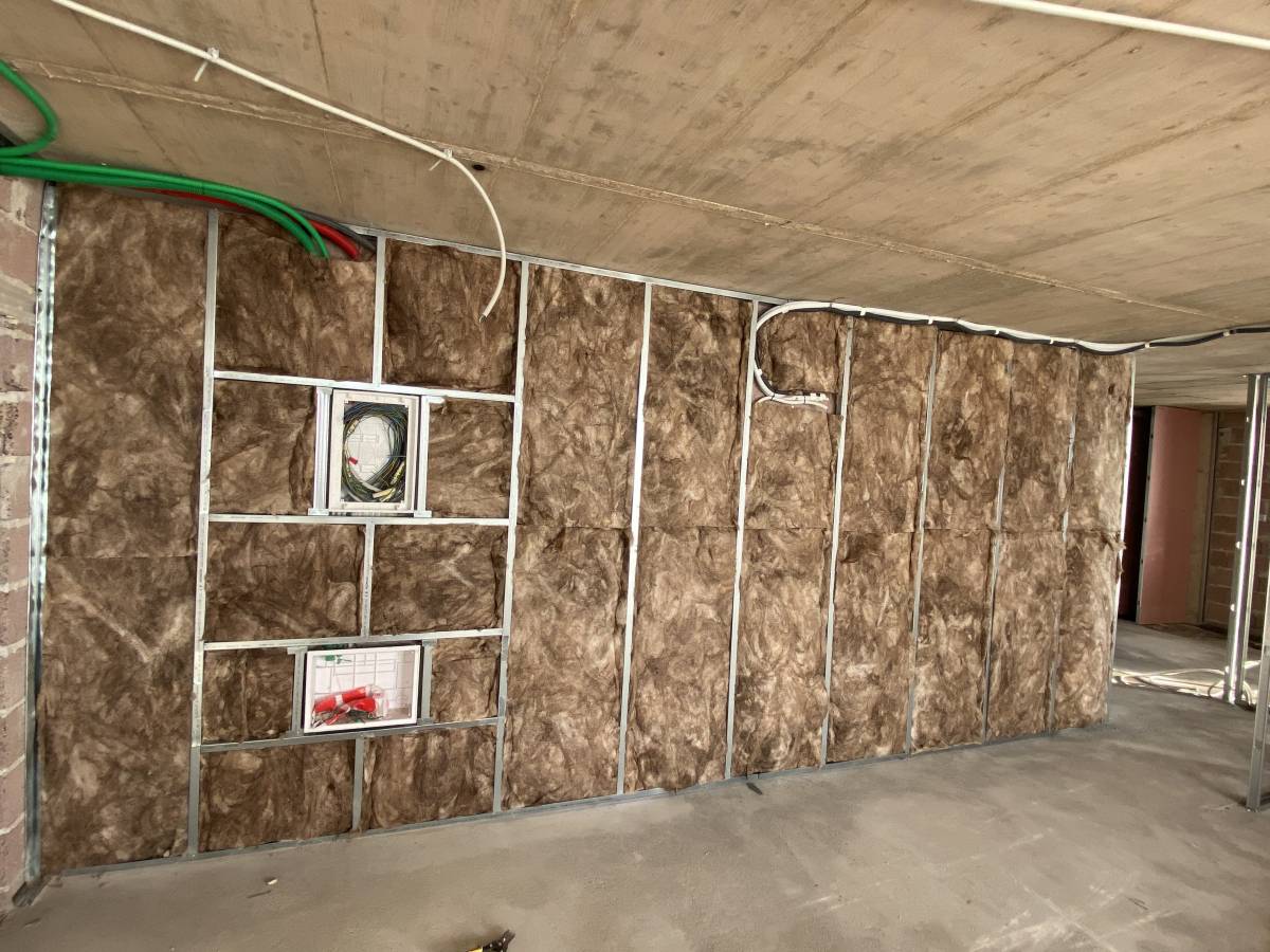 Gsso Remodelações de interiores - Almodôvar - Drywall Installation and Hanging