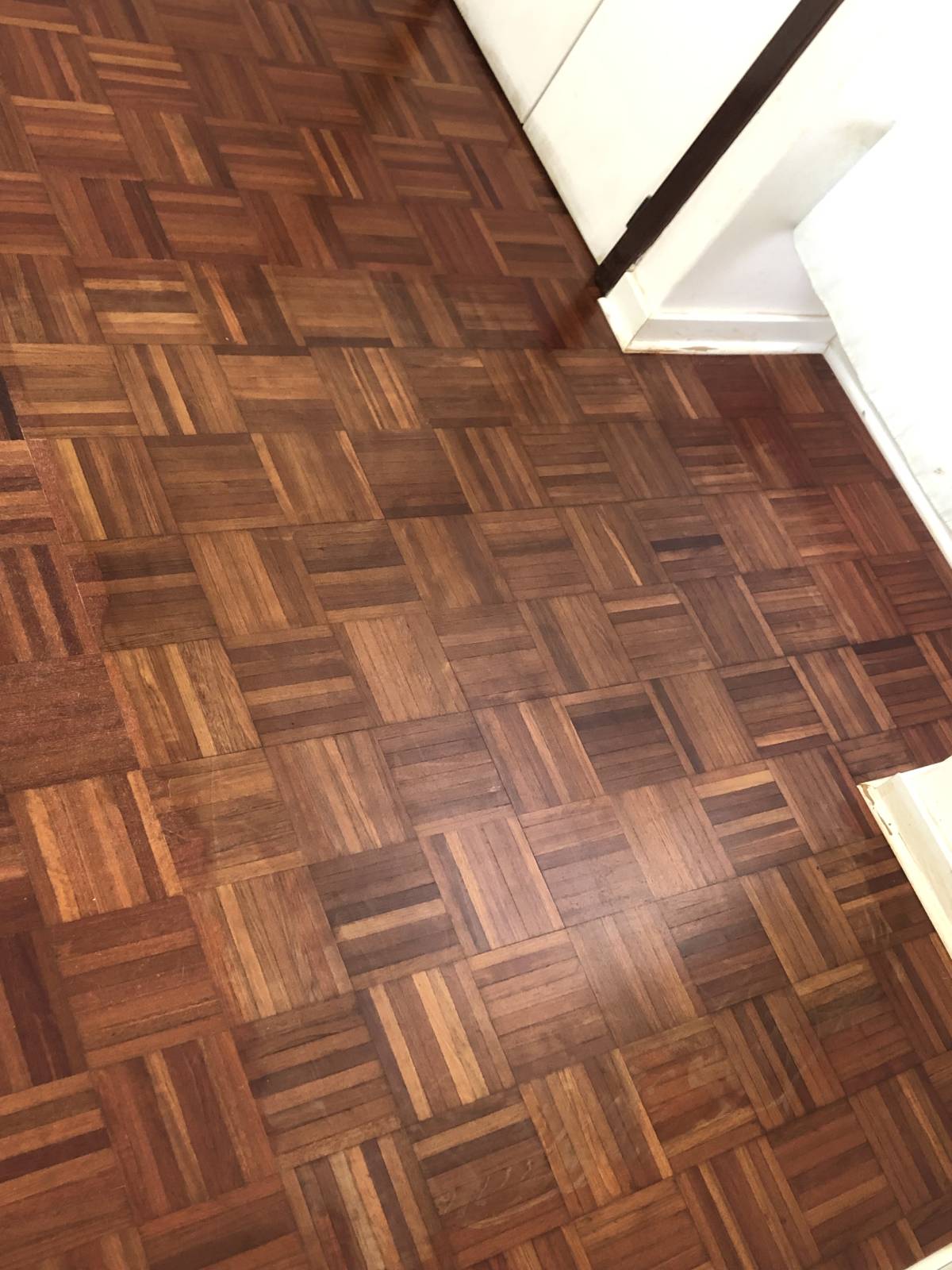 Jonilson João - Barreiro - Stone or Tile Flooring Installation
