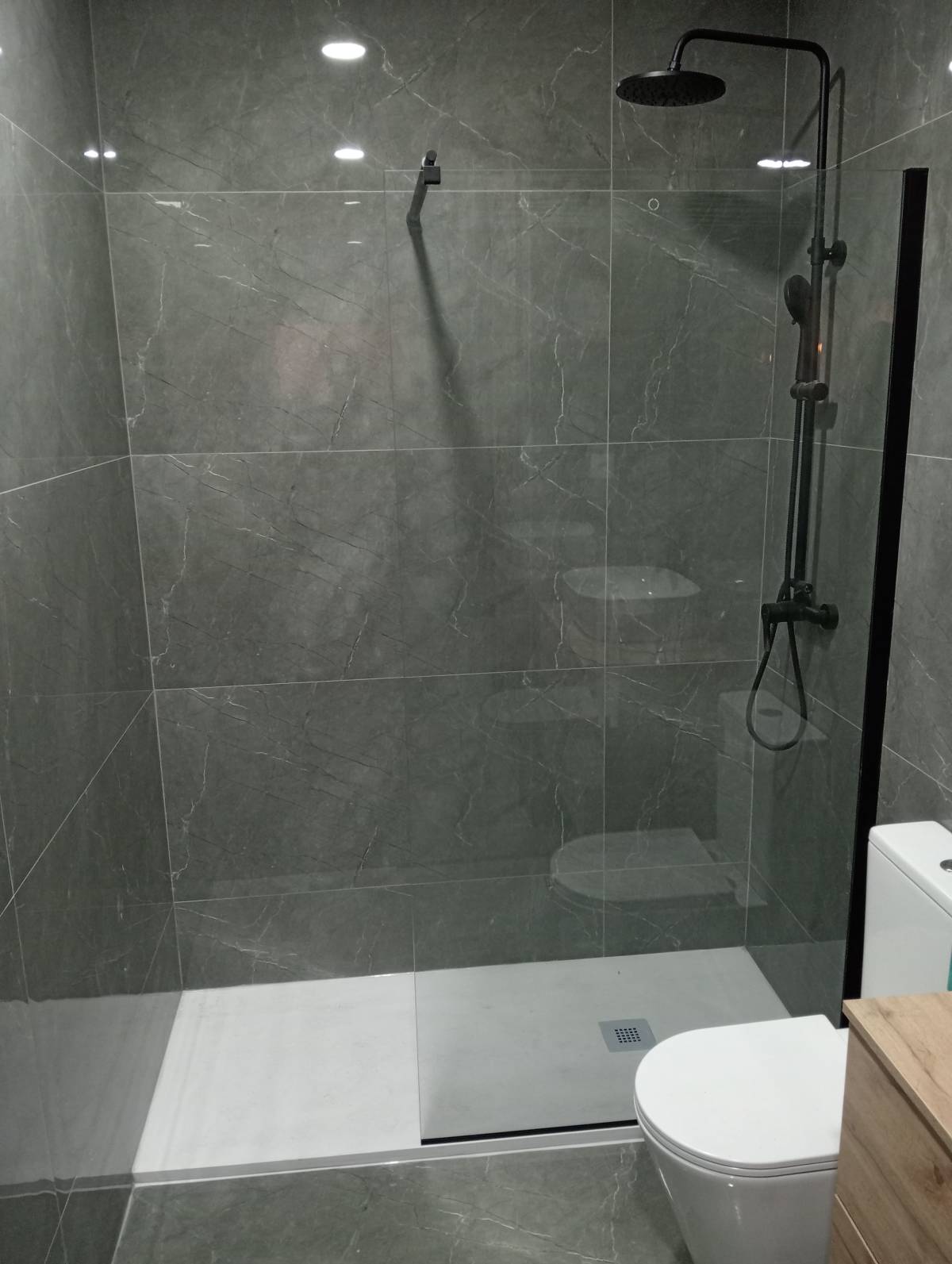 PEREIRA & LANDIM, LDA - Gondomar - Corte de Betão