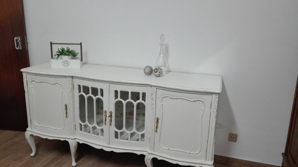 Oficina das Tias - Vida nova para os seus móveis velhos - Montijo - Pintura de Móveis