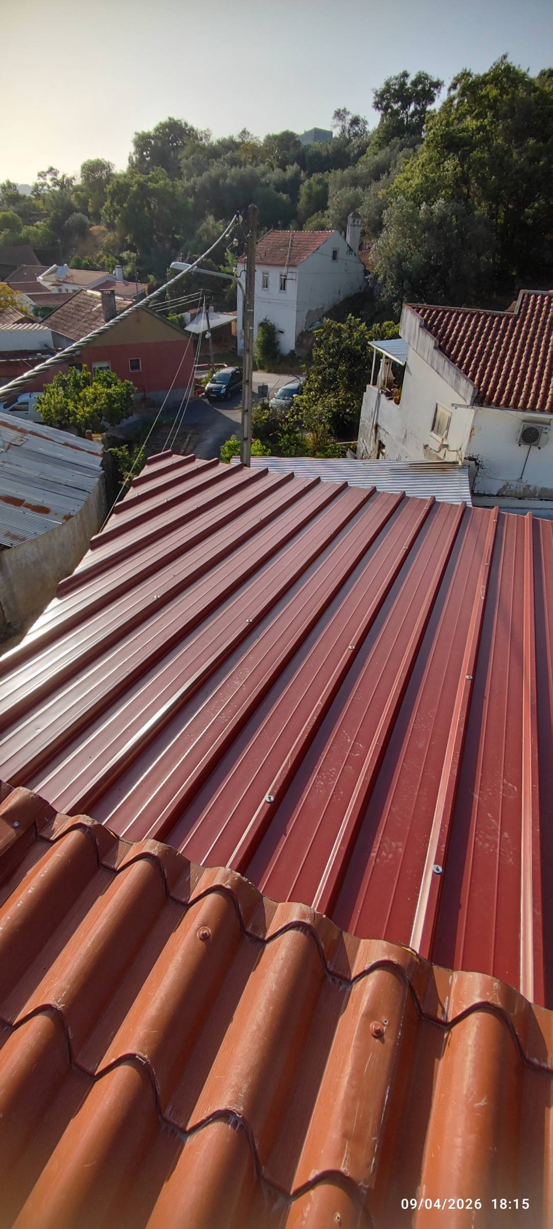 Vício em obras - Leiria - Instalación de lámparas