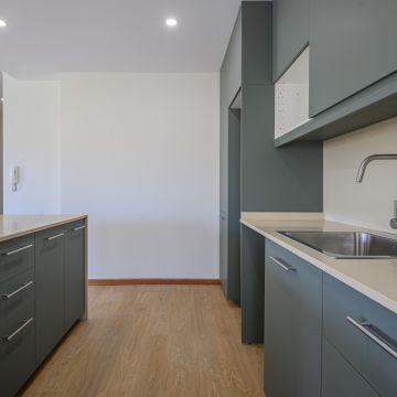 PEREIRA & LANDIM, LDA - Gondomar - Construção de Parede Interior
