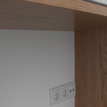 Olívio André - Sines - Installation und Montage von Lampen
