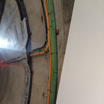Fagner Santos - Porto - Circuit Breaker Panel or Fuse Box Installation