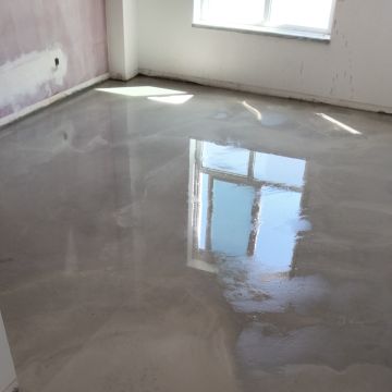 Matheus Gonçalves - Almada - Construction de mur intérieur