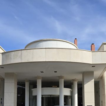 Gogolden Tours & transferes - Coimbra - Alquiler de limusinas