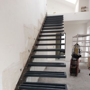 Jg world Steel - Águeda - Innenwand einbauen