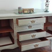 Oficina das Tias - Vida nova para os seus móveis velhos - Montijo - Pintura