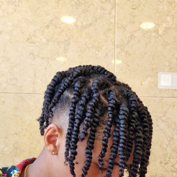 Deise Tavares - Paredes - Barbers