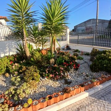 GardenSardet - Leiria - Multi Service Lawn Care