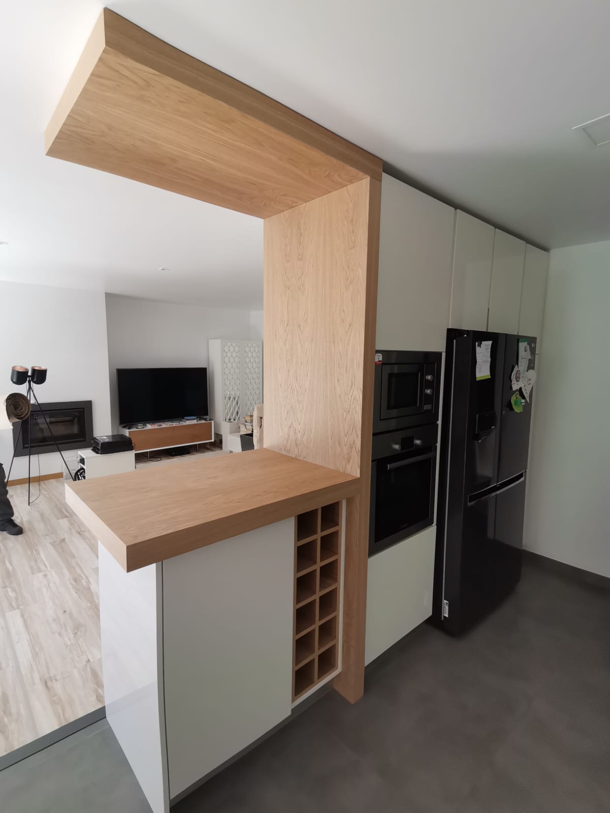 Santos & Scheffer | Design e Remodelação de Interiores - Sintra - Construção de Parede Interior