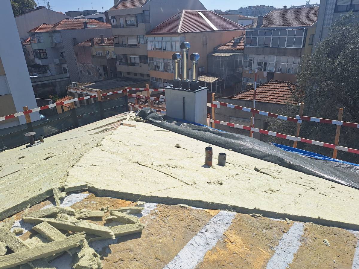mvconstruçoes lda - Gondomar - Enlèvement de déchets et de gravats