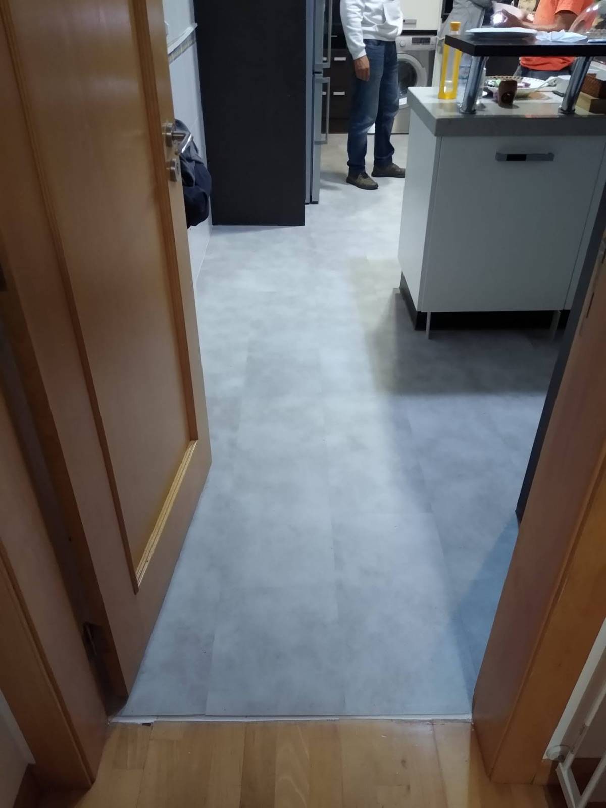 ABC Remodelações - Sintra - Pose de sols en pierre ou en carrelage