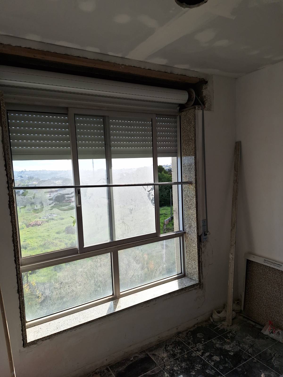 mvconstruçoes lda - Gondomar - Réparation ou remplacement de revêtement de sol en pierre ou carrelage