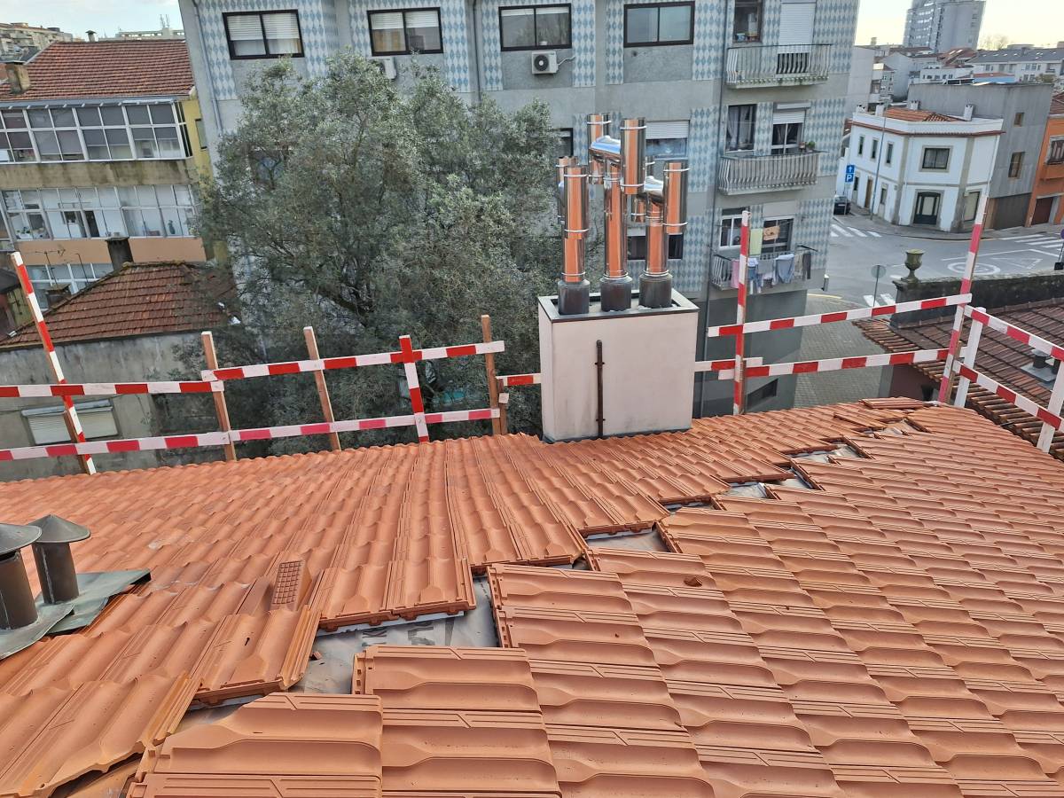mvconstruçoes lda - Gondomar - Revêtement mural en bois
