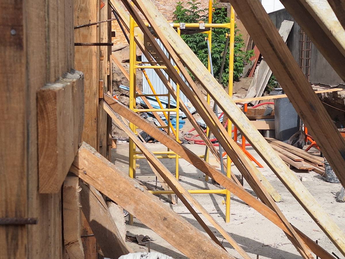 mvconstruçoes lda - Gondomar - Réparation ou remplacement de sol en bois
