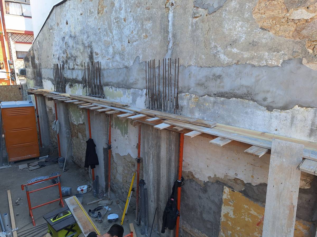 mvconstruçoes lda - Gondomar - Nivellement de surfaces en béton
