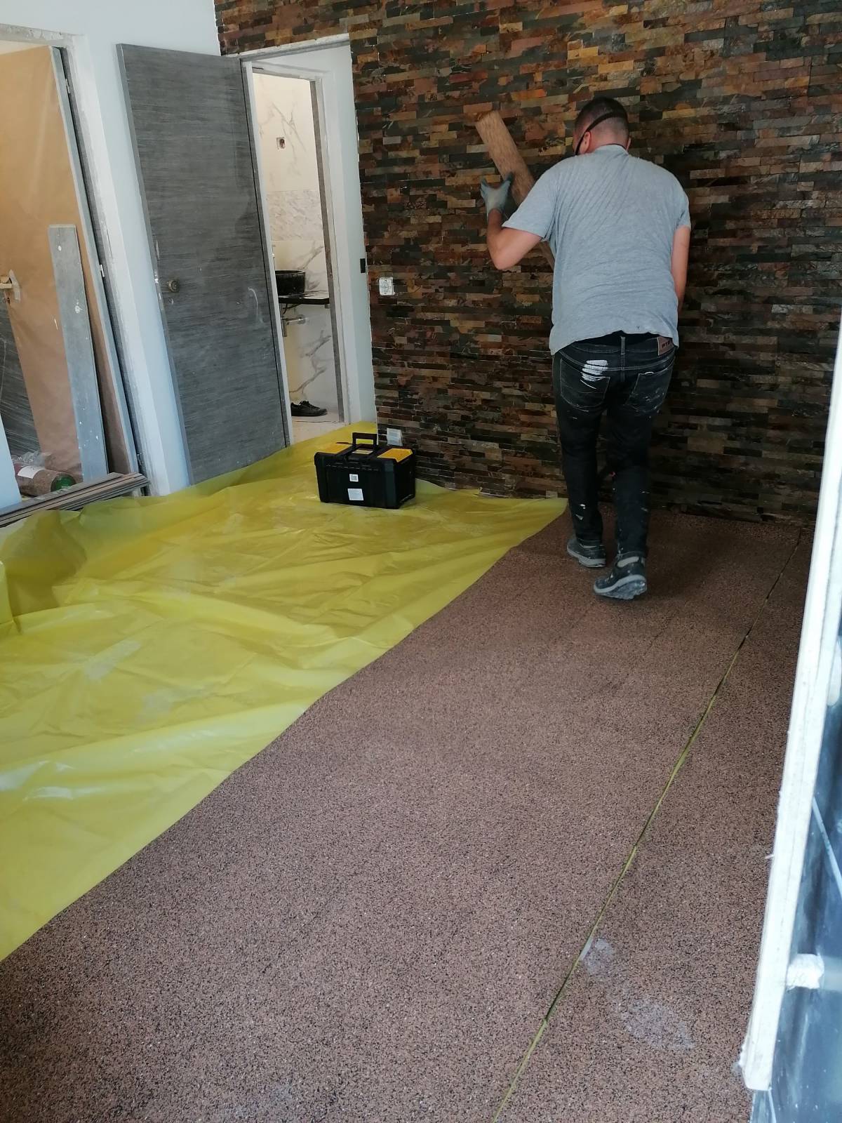 ABC Remodelações - Sintra - Réparation ou remplacement de revêtement de sol en pierre ou carrelage
