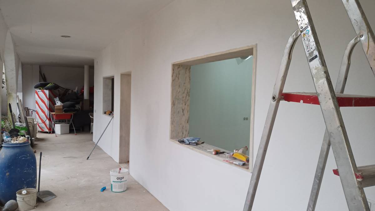 Elchaday - Barreiro - Stone or Tile Flooring Installation