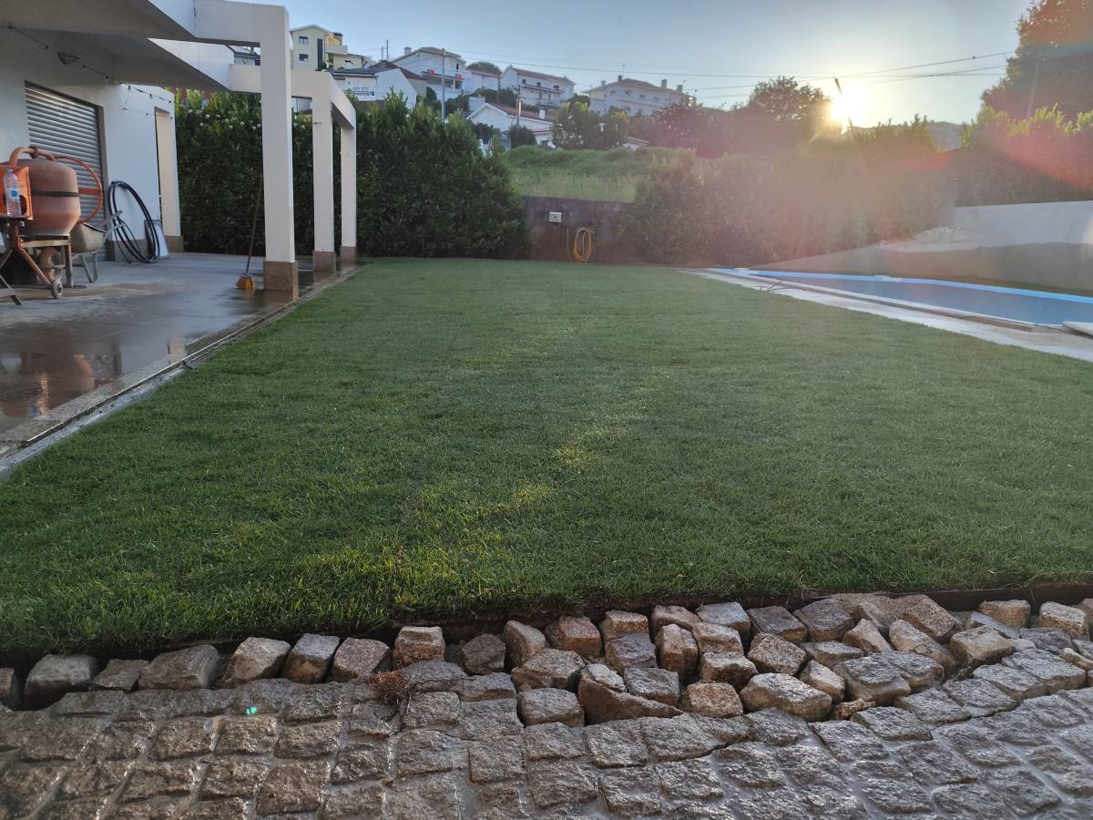 André Santos jardinagem - Vila Nova de Famalicão - Lawn Mowing and Trimming