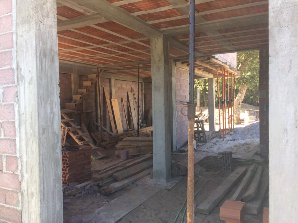 mvconstruçoes lda - Gondomar - Nivellement de surfaces en béton