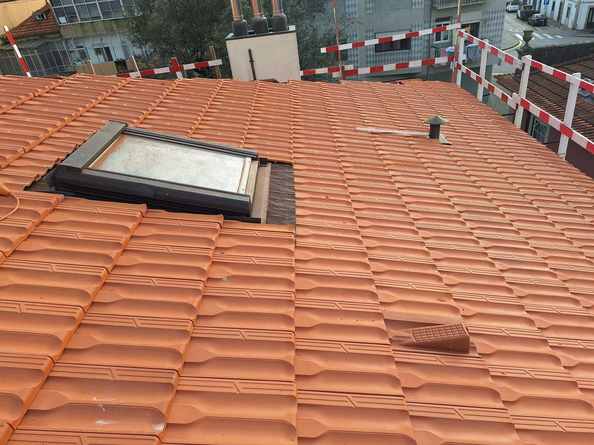 mvconstruçoes lda - Gondomar - Toitures et couvertures