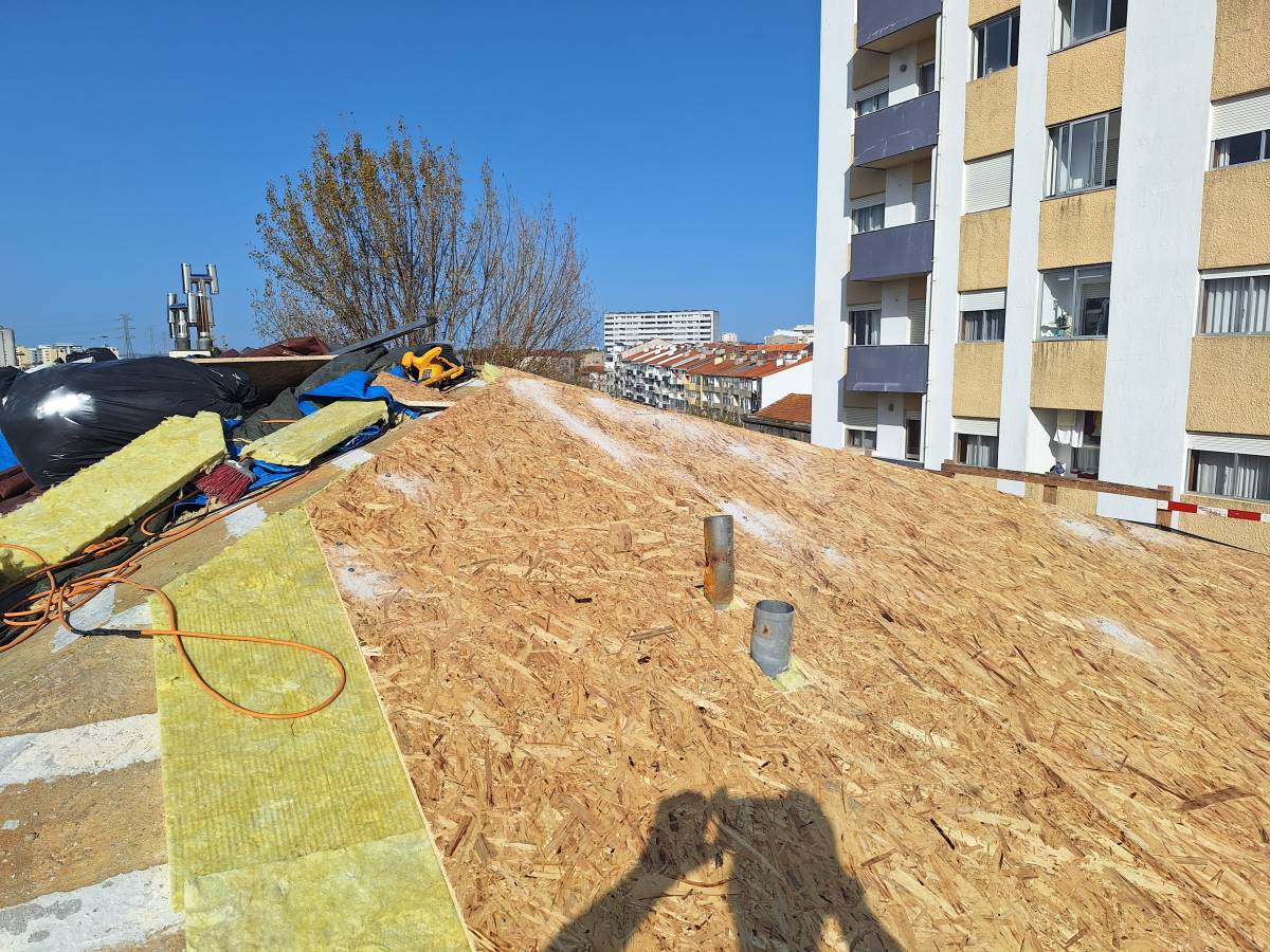 mvconstruçoes lda - Gondomar - Béton / Ciment / Asphalte