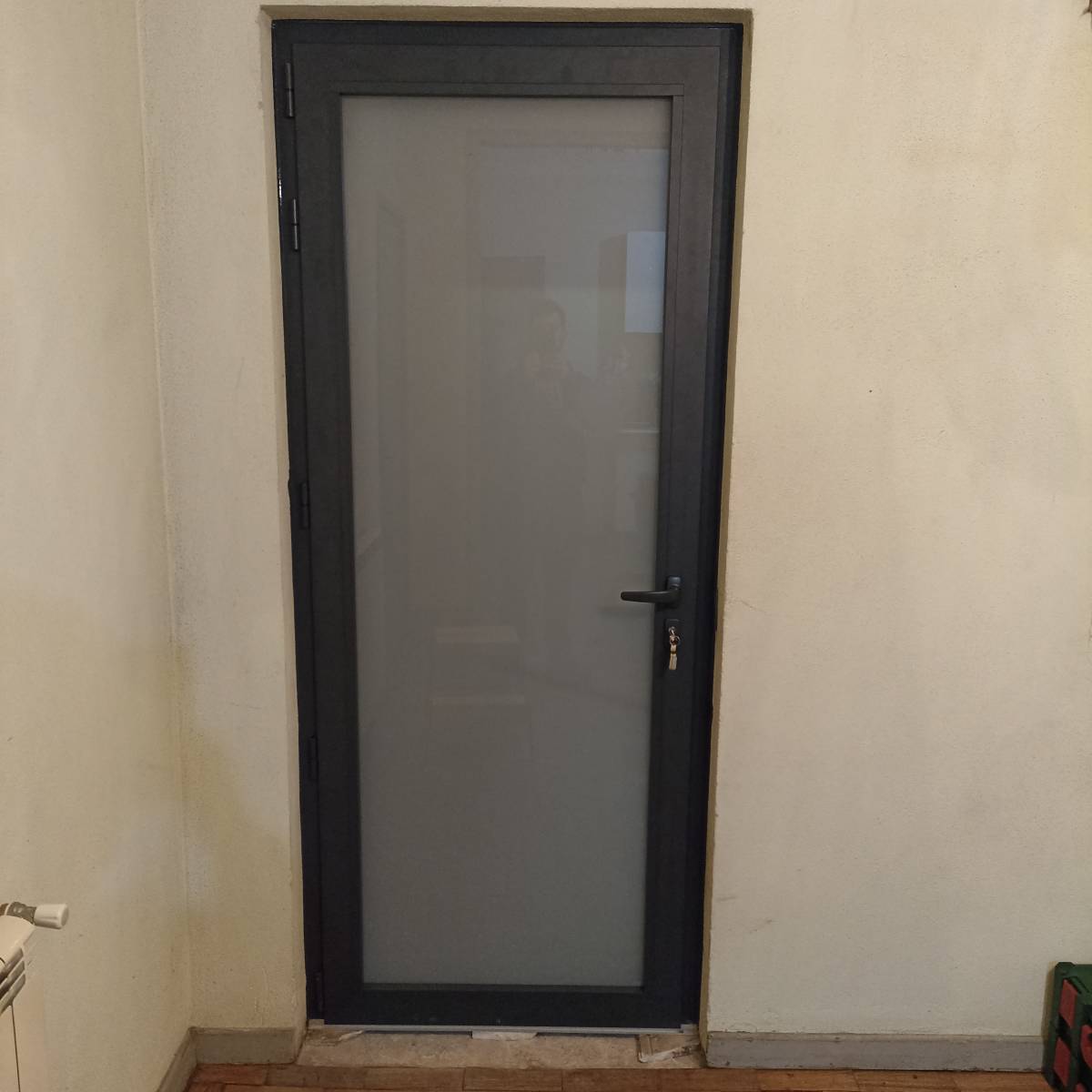 Vítor Hugo - Vila Verde - Garage Door Repair