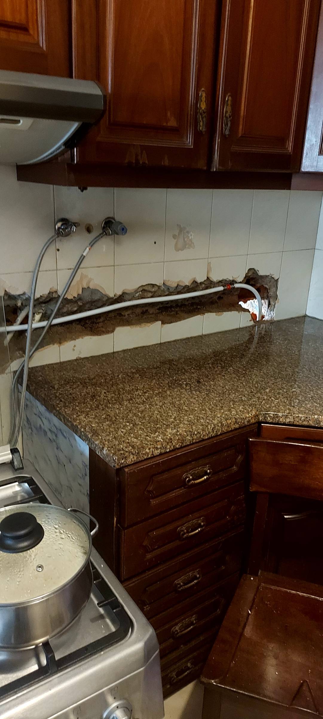 CBNJ REMODELAÇÕES - Arruda dos Vinhos - Instalação de Banheira e Chuveiro